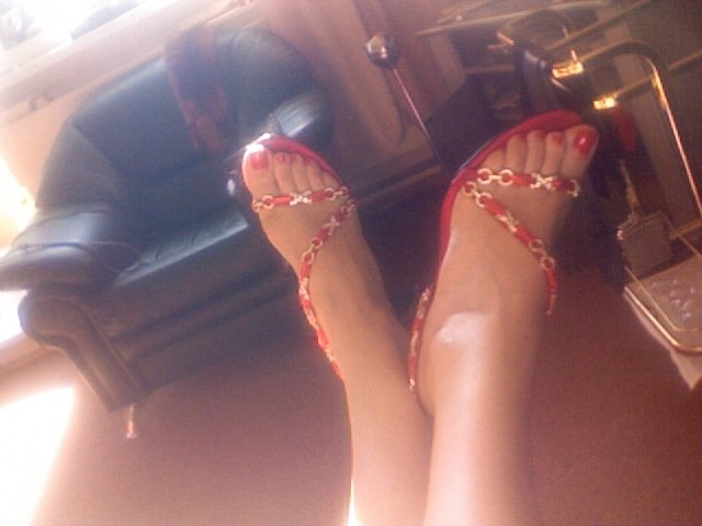 Berlin Domiatrix beautiful feet for footfetish and foot slaves. VIP Independent Mistress high class in Berlin, Dominatrix, Goddess.